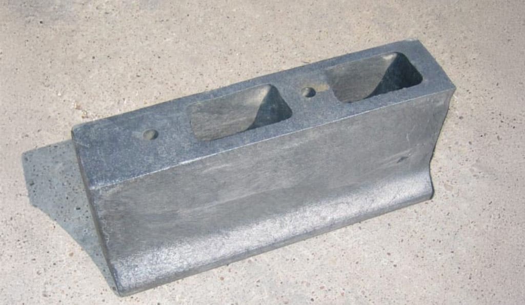 Guardrail composite block spacer